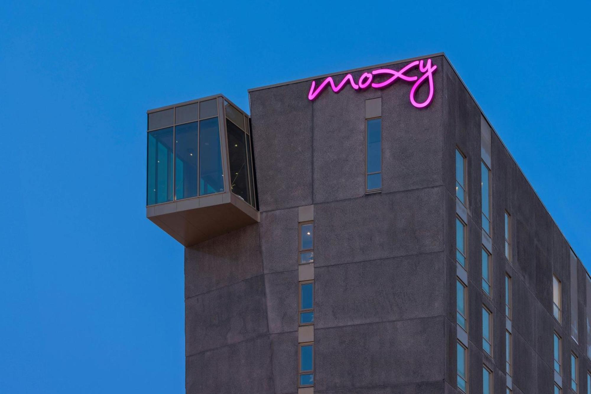 Moxy Tromso Hotel ภายนอก รูปภาพ